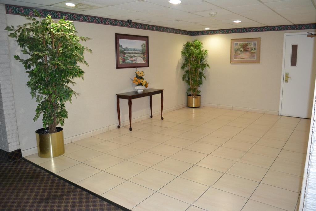 Town Inn & Suites South Plainfield-Piscataway מראה חיצוני תמונה