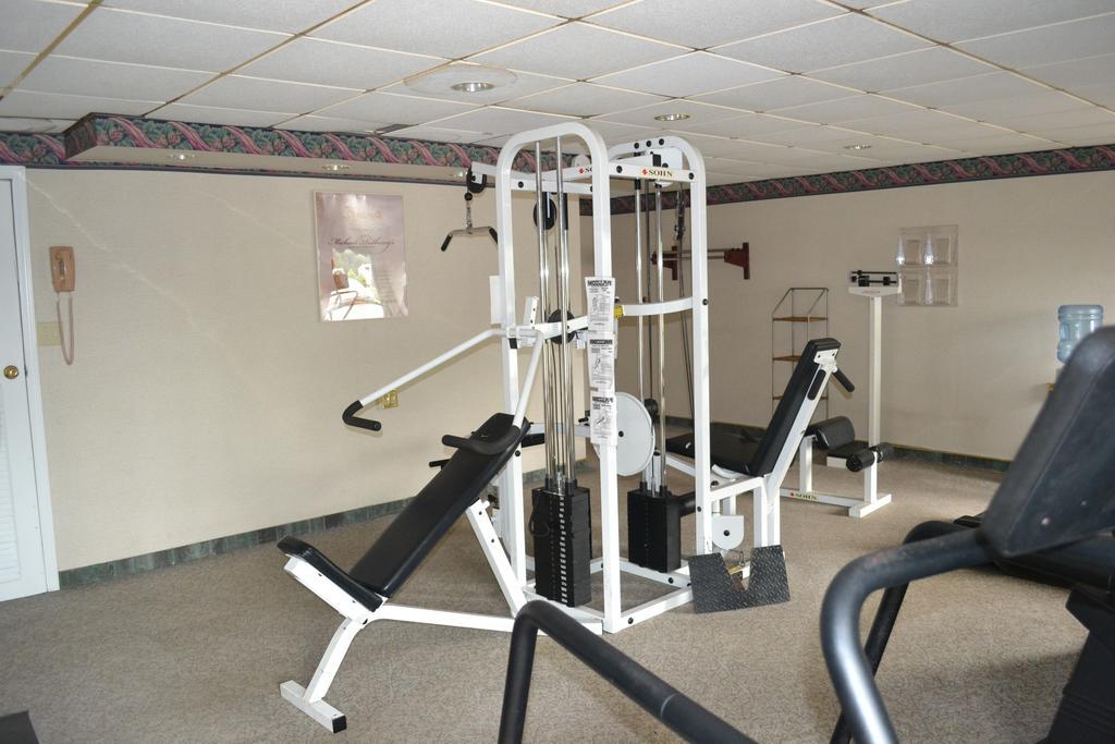 Town Inn & Suites South Plainfield-Piscataway מראה חיצוני תמונה